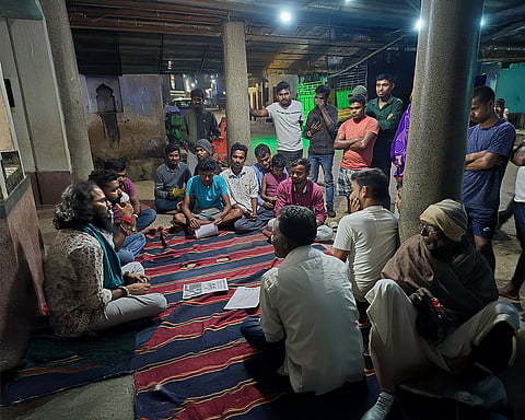 Tirth Nath Akash adressing a meeting