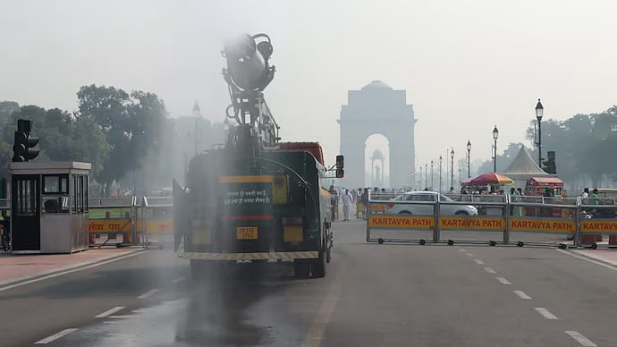 Anti-smog gun used in Delhi to combat the rising levels of air pollution  - PTI