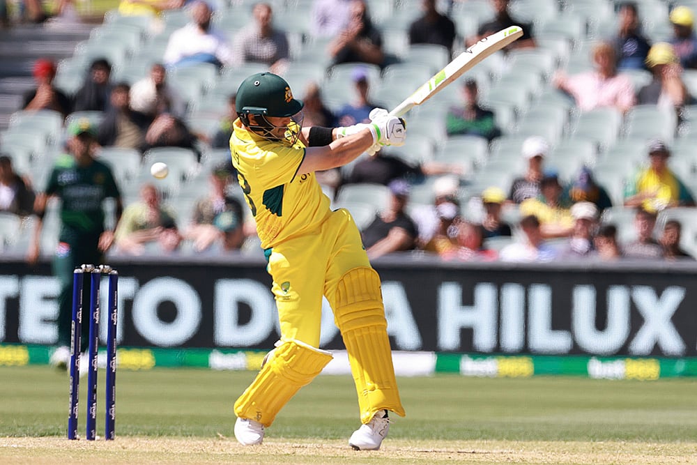 Australia vs Pakistan second ODI Cricket in Adelaide photos_Josh Inglis
