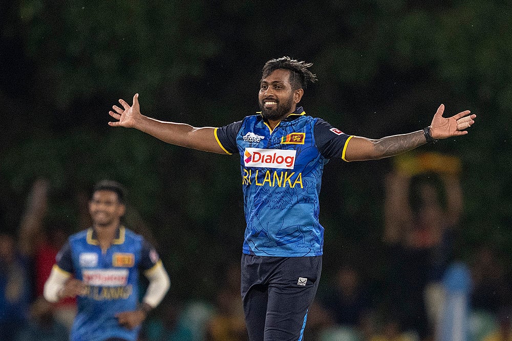 Sri Lanka vs New Zealand 2nd T20I in Dambulla photo gallery_Nuwan Thushara