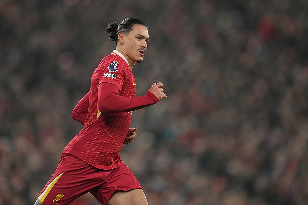English Premier League 2024-25 Liverpool vs Aston Villa photo gallery_Darwin Nunez 