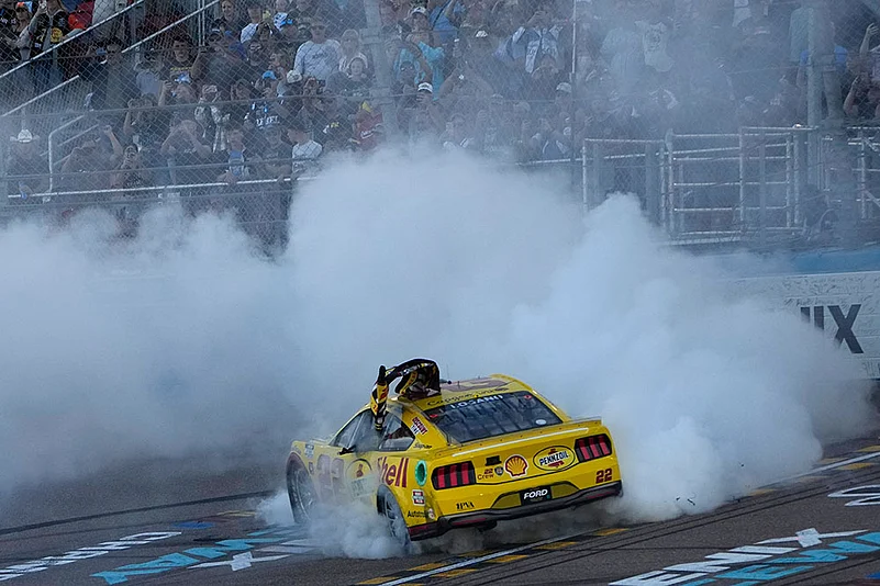 NASCAR Phoenix Auto Racing
