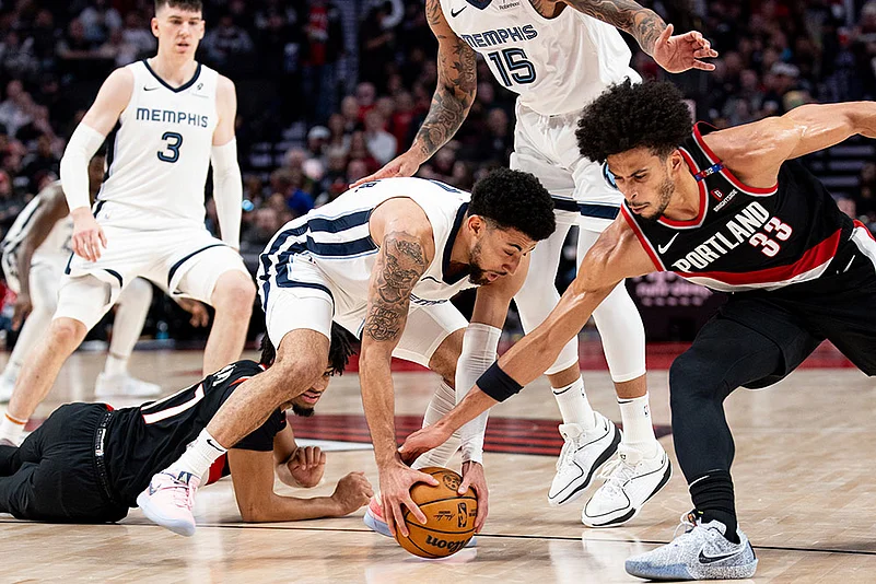 Grizzlies Trail Blazers Basketball