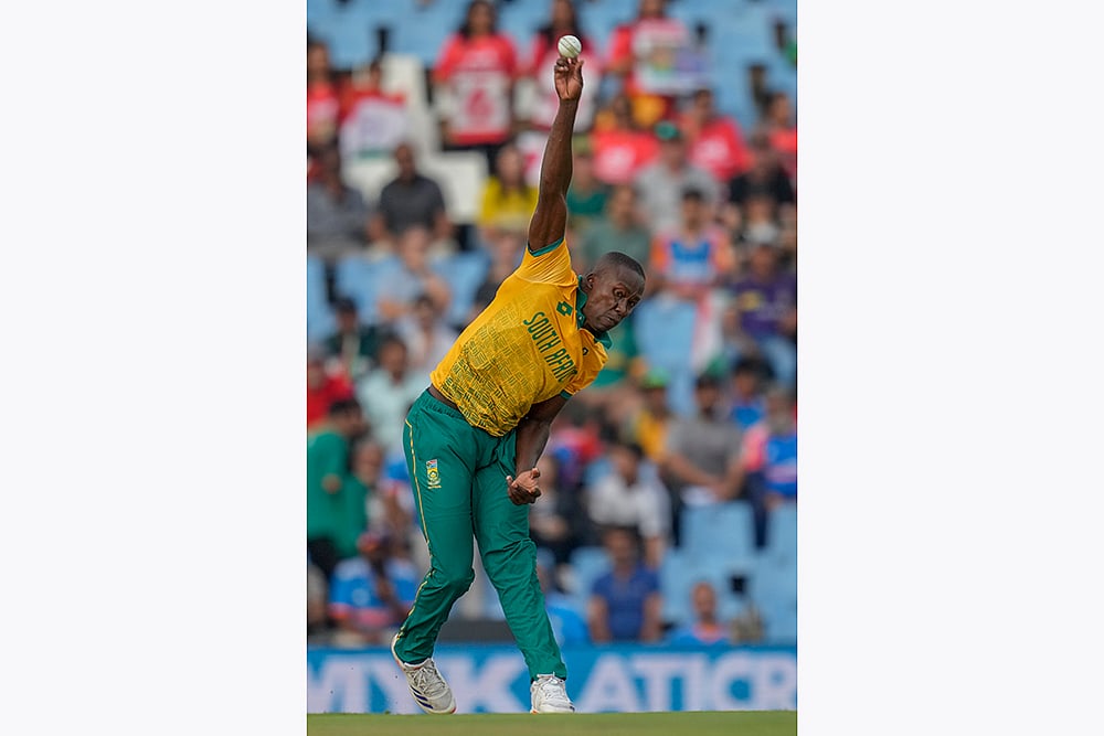 India Vs South Africa 3rd T20I photos from centurion_Andile Simelane