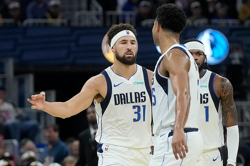 NBA Golden State Warriors vs Dallas Mavericks Basketball match_Klay Thompson