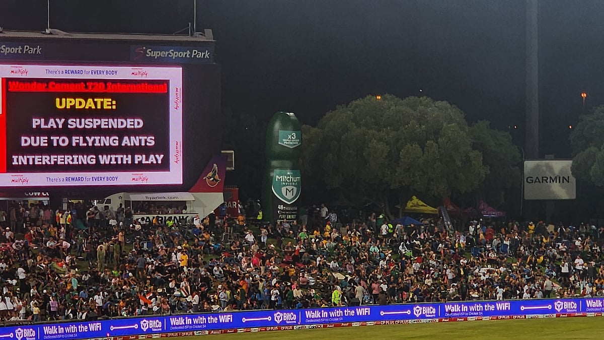 South Africa were just seven for no loss after one over when the match was suspended for about 20 minutes. - X/BCCI