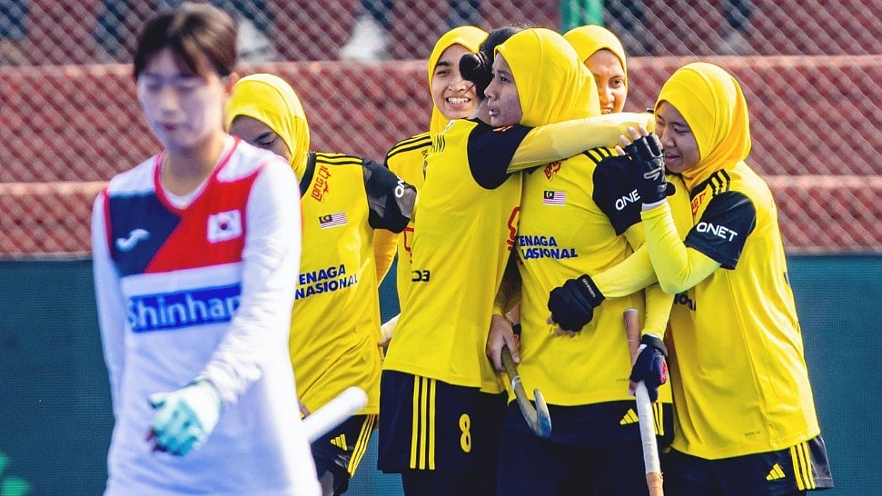 Malaysia celebrate their first win in the Women's Asian Champions Trophy 2024 tournament. - X | Asian Hockey Federation. 