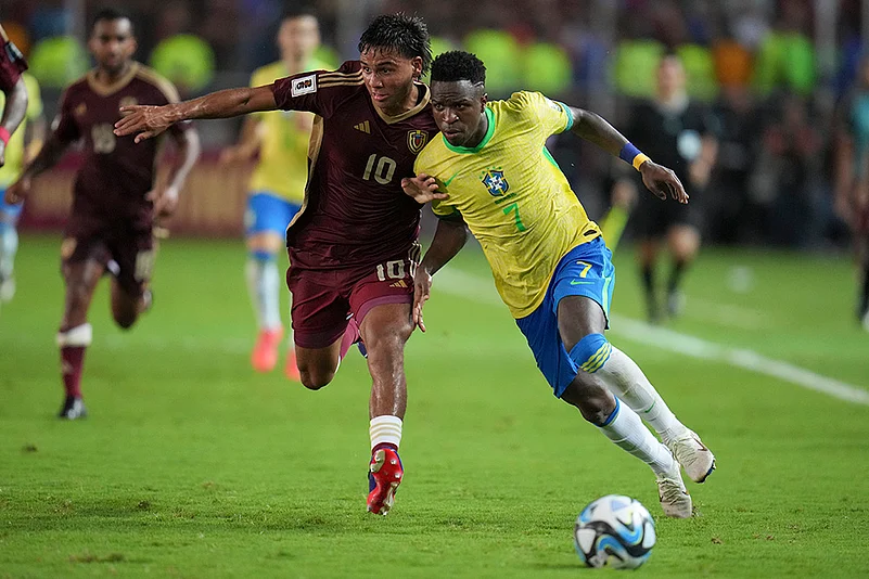FIFA World Cup 2026 Qualifiers Venezuela vs Brazil soccer match photos_ Vinicius Junior