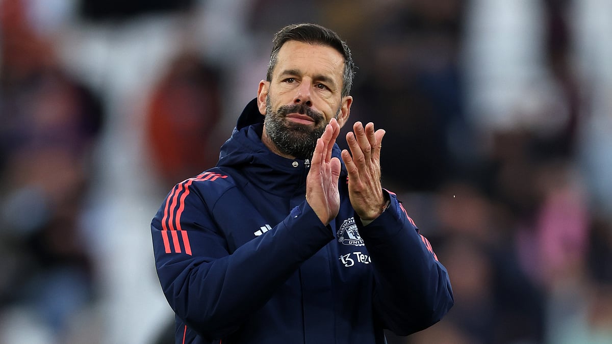 Ruud van Nistelrooy has left his coaching role with Manchester United - null