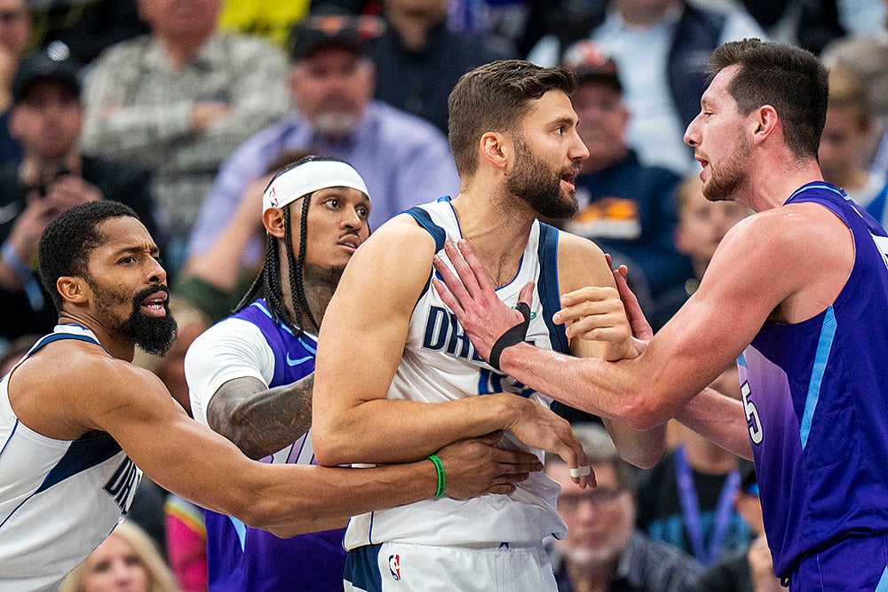 NBA Dallas Mavericks vs Utah Jazz Basketball photo_Naji Marshall
