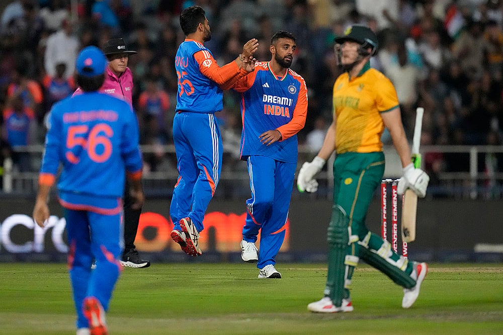 India Vs South Africa 4th T20I at the Wanderers Stadium in Johannesburg photo_Varun Chakravarthy