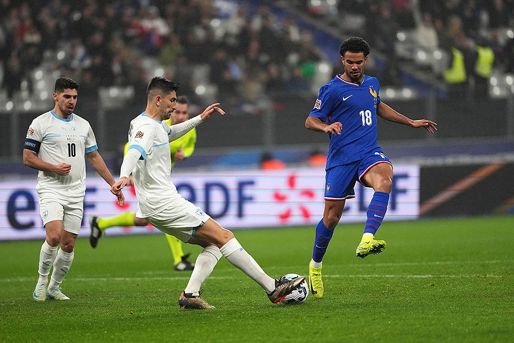 UEFA Nations League football match France vs Israel soccer photos_Warren Zaire-Emery