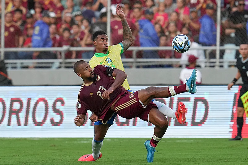 FIFA World Cup 2026 Qualifiers Venezuela vs Brazil soccer match photos_Salomon Rondon