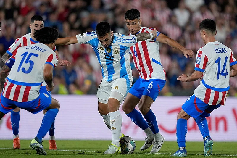 FIFA World Cup 2026 Qualifiers Paraguay vs Argentina soccer match photos_Lautaro Martinez