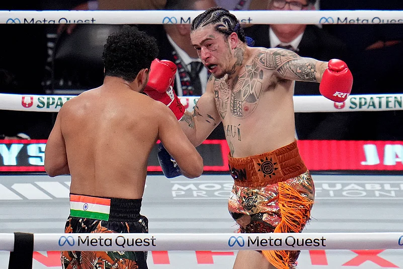 Neeraj Goyat vs Whindersson Nunes middleweight bout match in texas_5