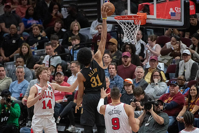 NBA Basketball Chicago Bulls vs Cleveland Cavaliers gallery_ Jarrett Allen