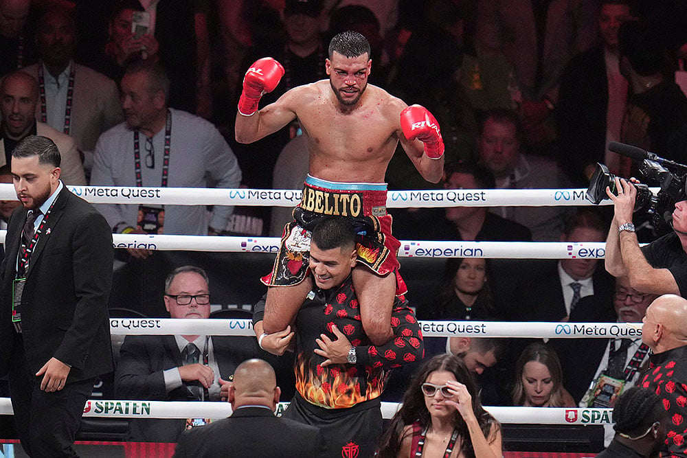 Mario Barrios vs Abel Ramos WBC welterweight title bout match in texas_3
