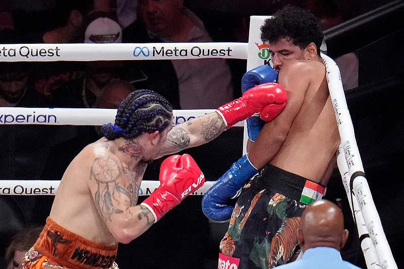Neeraj Goyat vs Whindersson Nunes middleweight bout match in texas_4