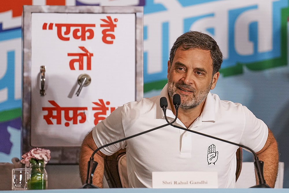 | Photo: PTI/Kunal Patil : Rahul Gandhi addresses media in Mumbai
