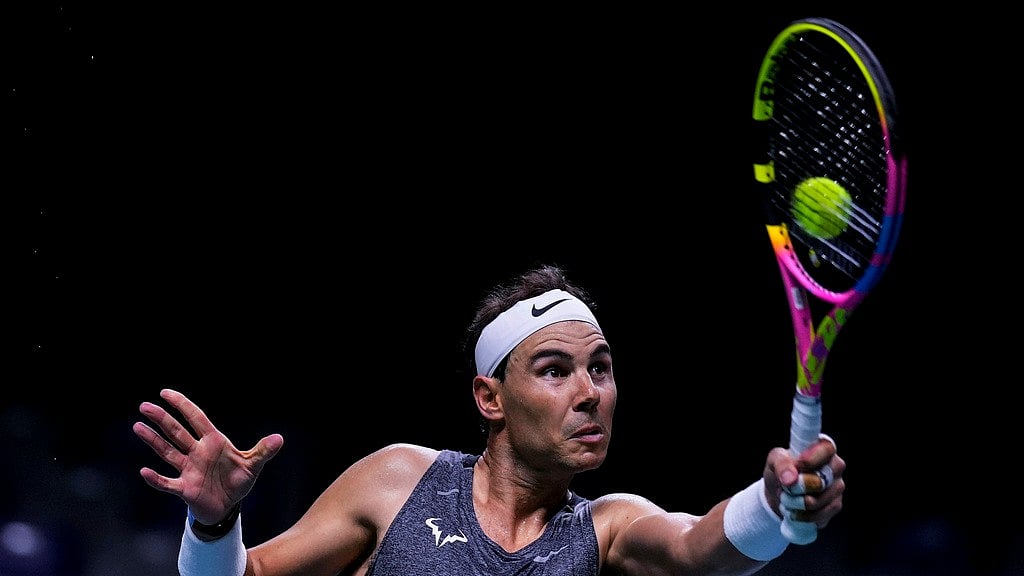 AP/Manu Fernandez : Rafael Nadal returns during a training session at the Martin Carpena Sports Hall in Malaga, southern Spain on Saturday (November 16, 2024). 