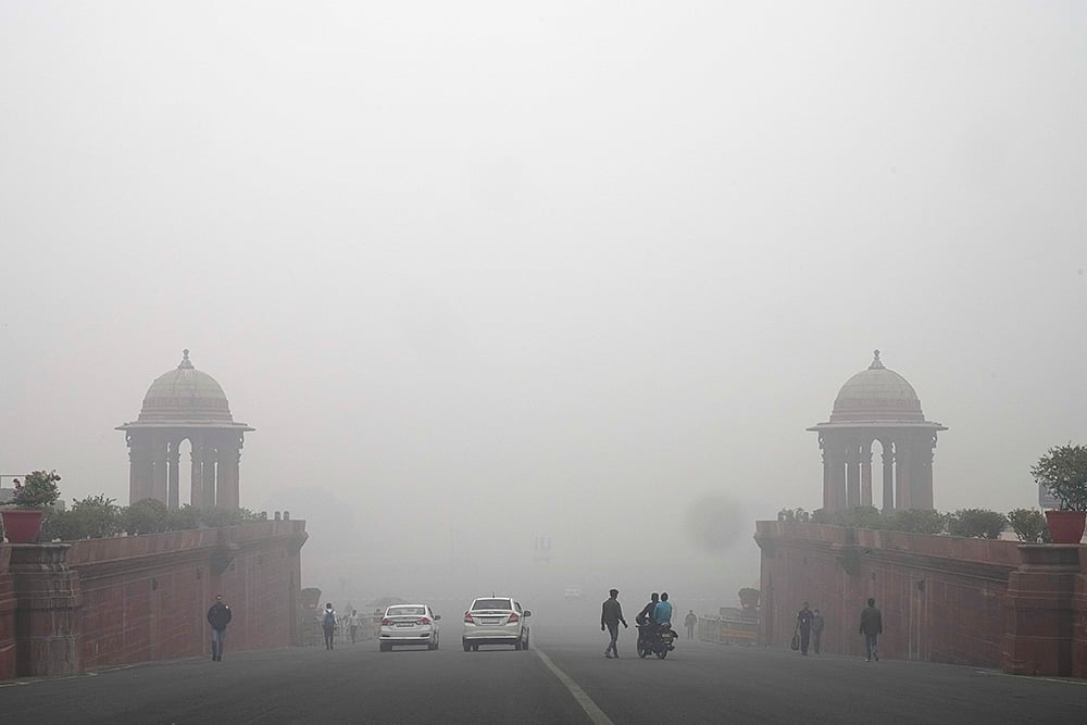 North India Air pollution photo gallery_smog envelops Delhi-NCR