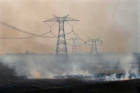 Air Pollution: Stubble burning near Bundelkhand expressway