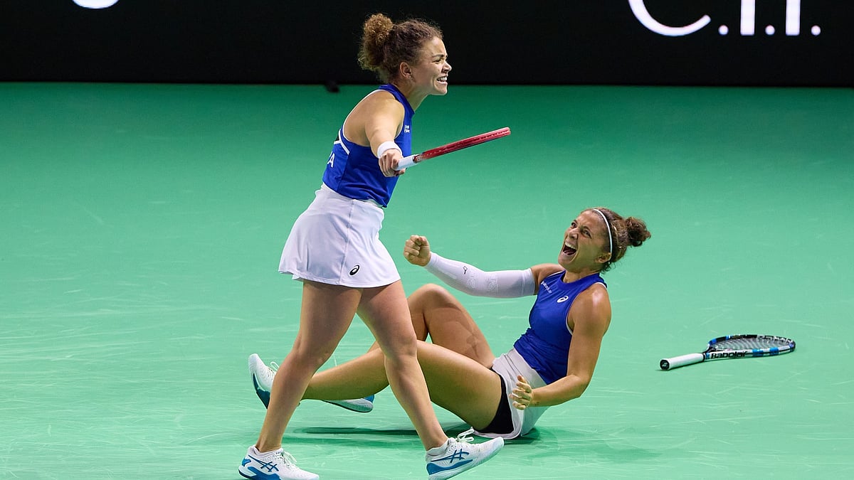 Italy's Jasmine Paolini and Sara Errani