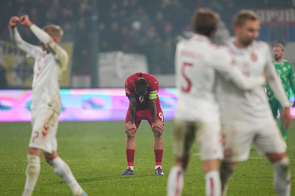 | Photo: AP/Darko Vojinovic : Nations League Soccer: Serbia's Aleksandar Mitrovic stand dejected after the match against Denmark