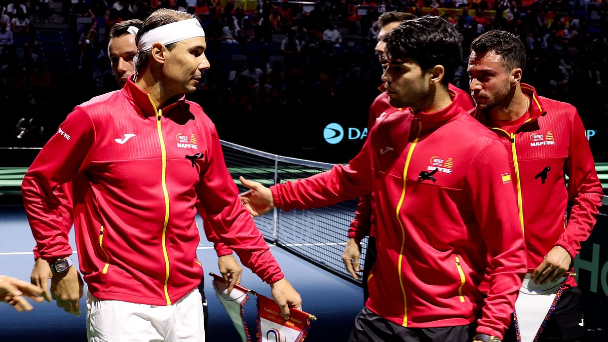 Alcaraz (right) paid tribute to Nadal