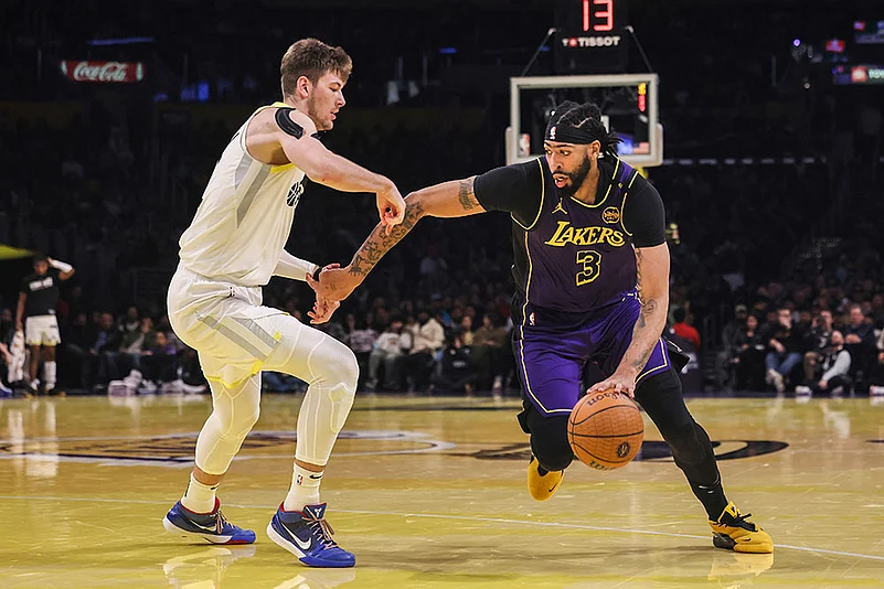 NBA: Utah Jazz vs Los Angeles Lakers