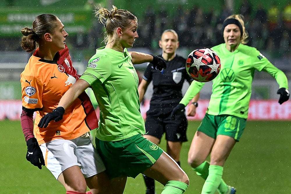 Womens Champions League soccer VfL Wolfsburg and Galatasaray A S football gallery_Sagre Ozturk