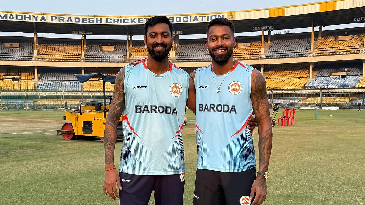 Photo: X : Hardik Pandya (right) will be representing his state Baroda alongside his brother Krunal Pandya in the VHT 2024.