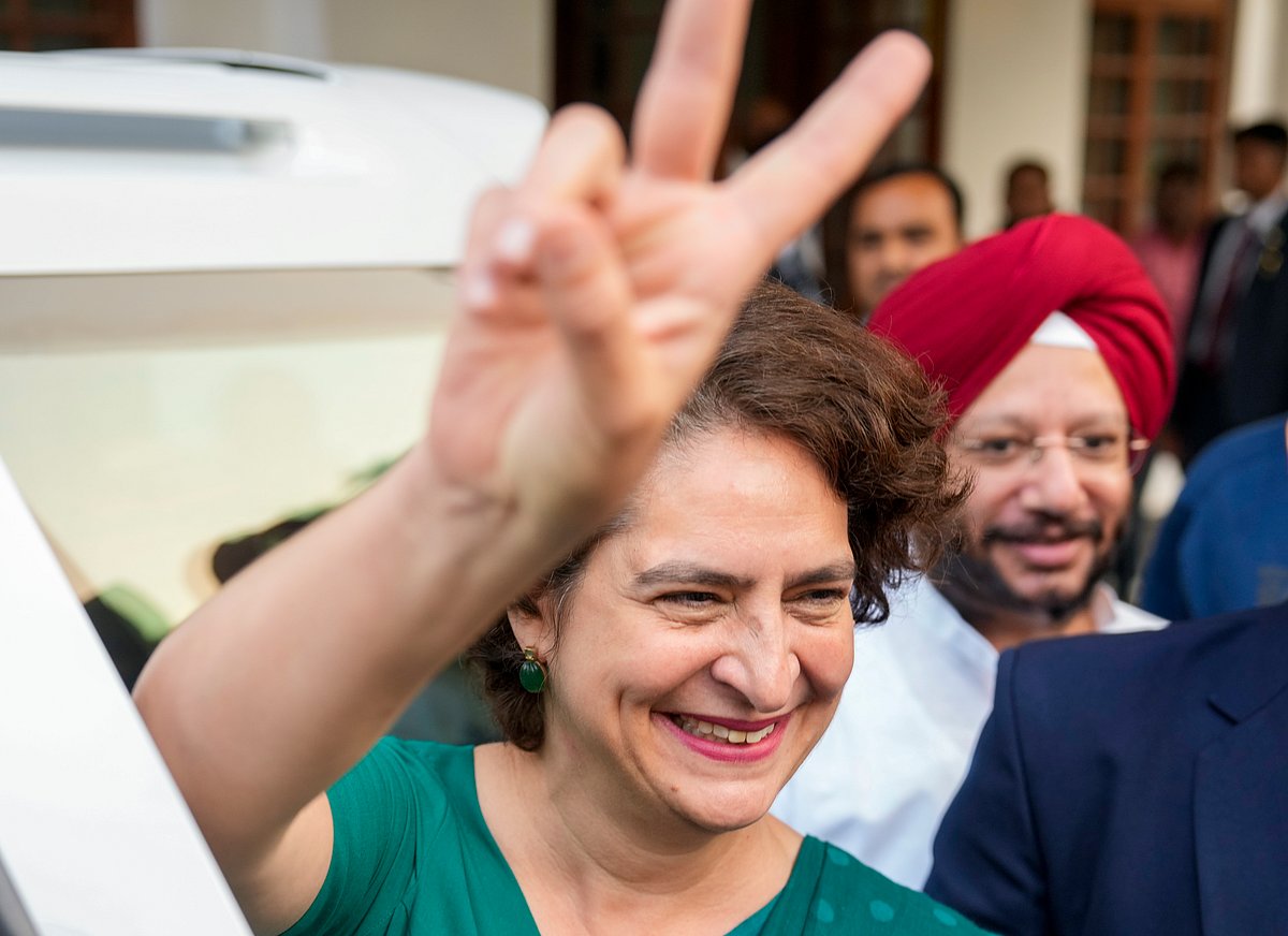 PTI : Priyanka Gandhi To Make Lok Sabha Debut 