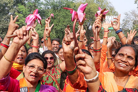 BJP women workers celebrate in Nagpur