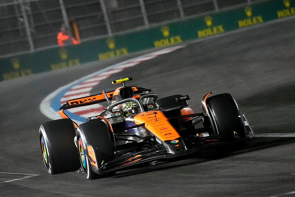 F1 Las Vegas Auto Racing Max 2024 Verstappen Captures 4th F1 Title_ Lando Norris
