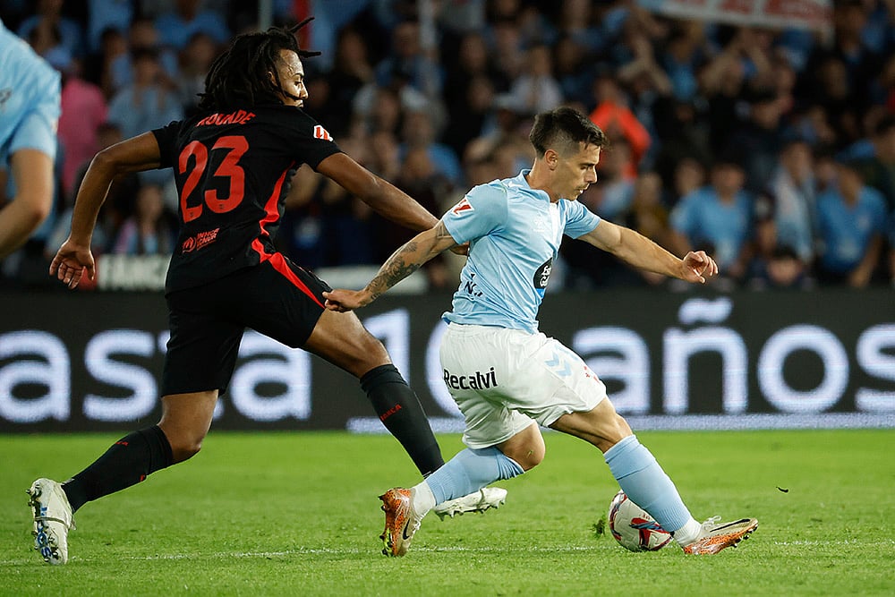 Spain La Liga soccer 2024-25 Barcelona vs Celta Vigo football gallery_Celtas Alfon