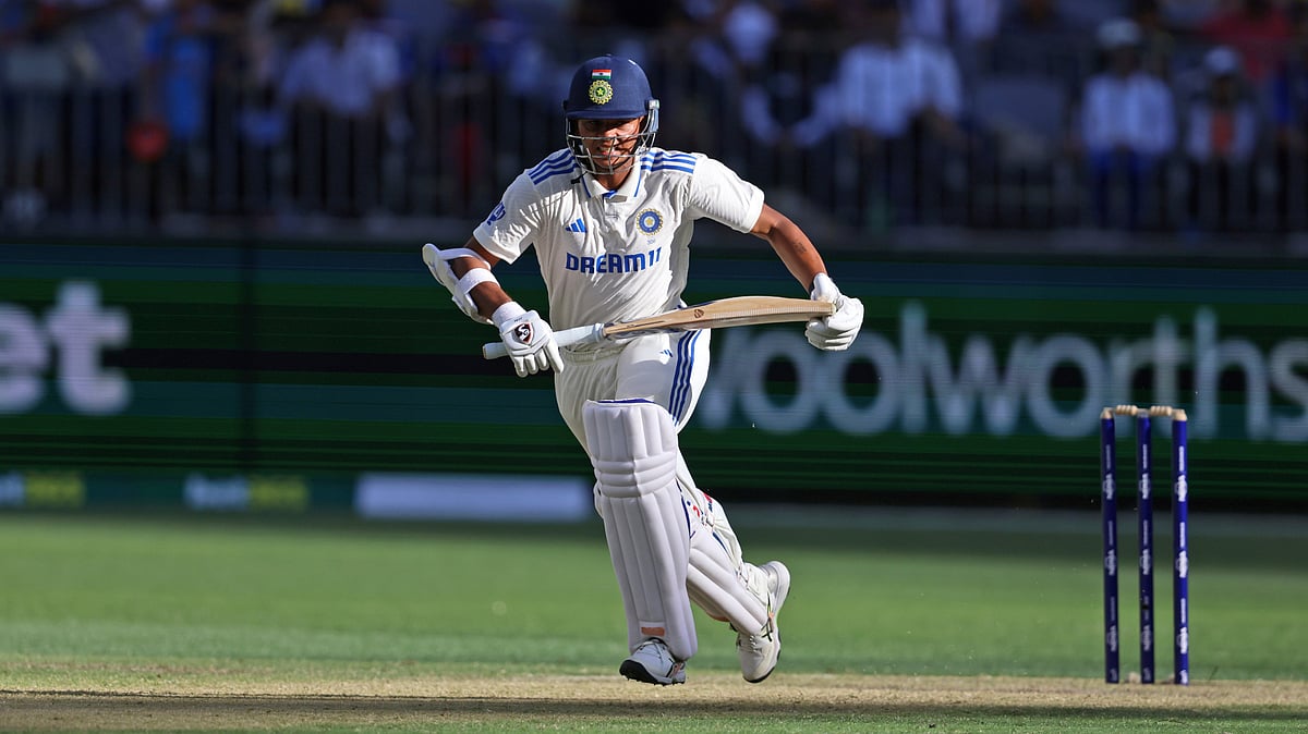 India's Yashasvi Jaiswal runs between the wickets on the second day of the first cricket test between Australia and India in Perth, Australia, Saturday, Nov. 23, 2024.  - (AP Photo/Trevor Collens)