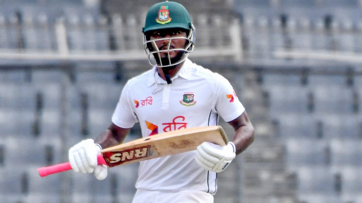 Jaker Ali led Bangladesh's resistance.