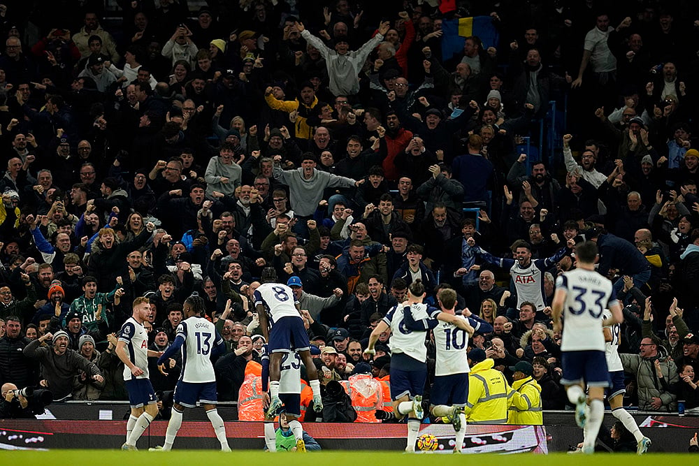 Britain Soccer Premier League Manchester City vs Tottenham Hotspur football gallery_Pedro Porro