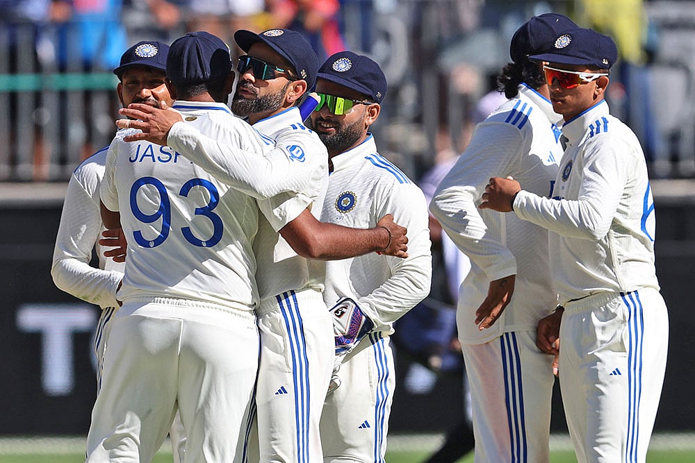 | Photo: AP/Trevor Collens : Australia India Cricket