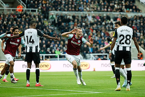 EPL 2024-25: West Ham United's Tomas Soucek, center, celebrates after scoring the opening goal