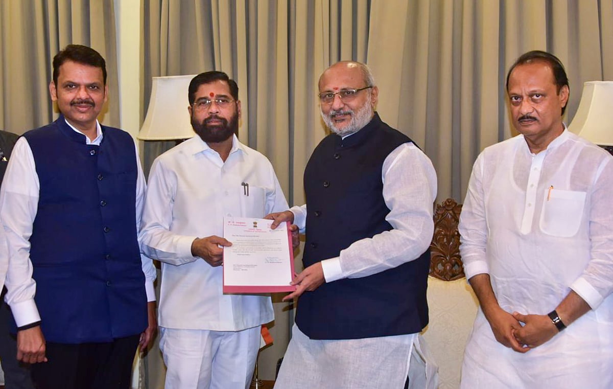 PTI : Eknath Shinde resigns as Maharashtra Chief Minister