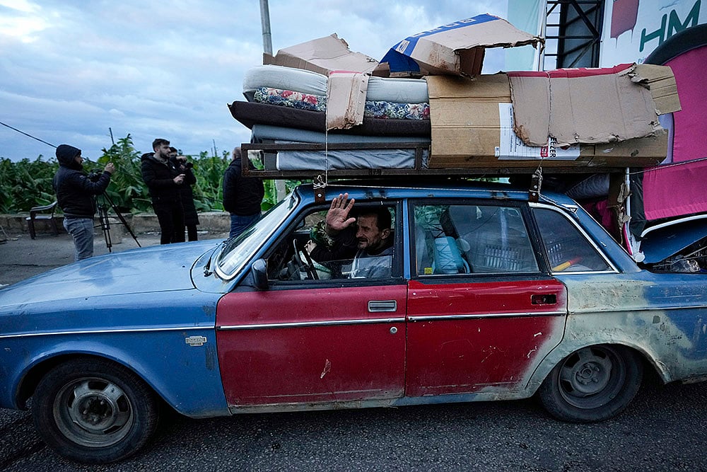 Middle East Tensions Ceasefire between Israel and Hezbollah in pics 2