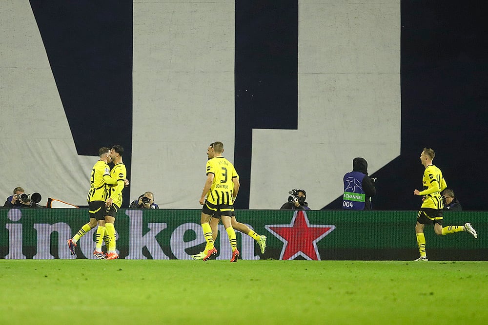 2024-25 UEFA Champions League soccer Dinamo Zagreb vs Dortmund football gallery: Ramy Bensebaini