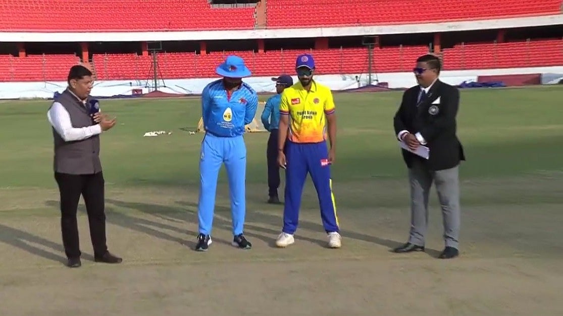 X/CricCrazyJohns : A photo of Ruturaj Gaikwad (second from right) at the toss.