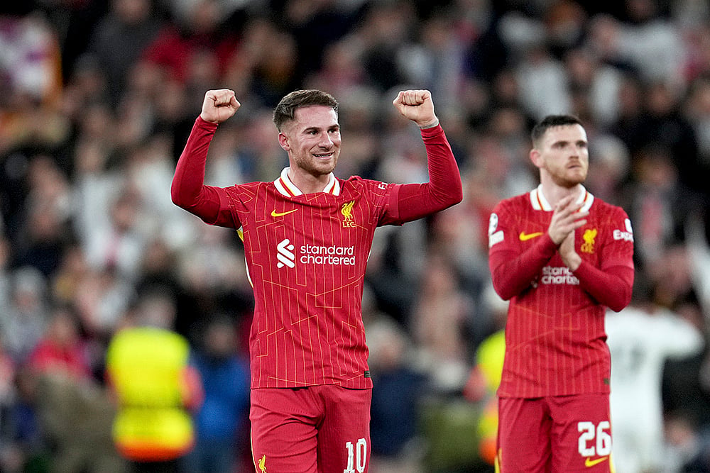 | Photo: AP/Jon Super : Champions League 2024-25: Liverpool's Alexis Mac Allister and Andrew Robertson celebrate at the end of the match