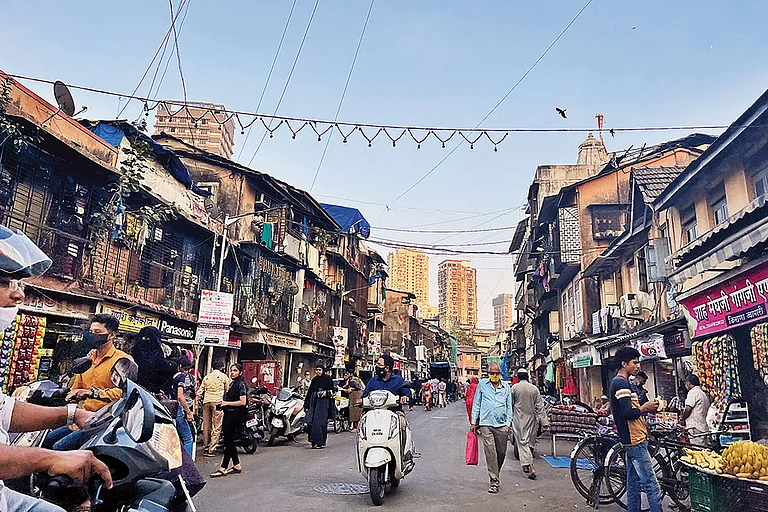 Snapshots: A lane in Kamathipura - | Photo: Chinki Sinha