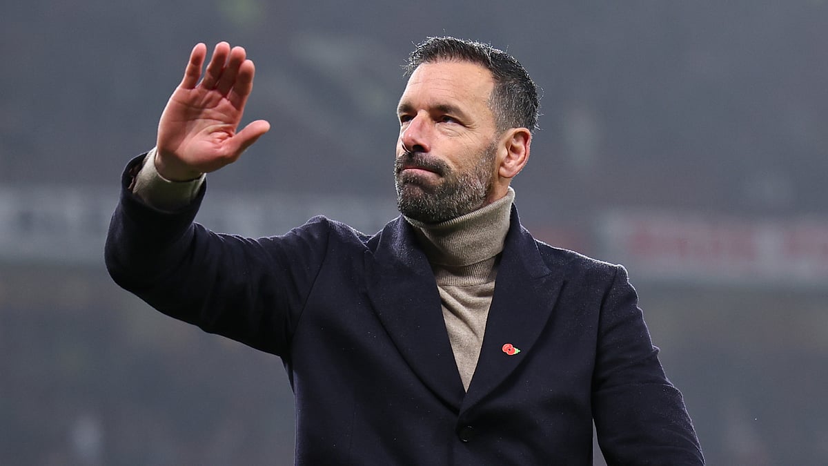 Ruud van Nistelrooy is the new Leicester City head coach - null