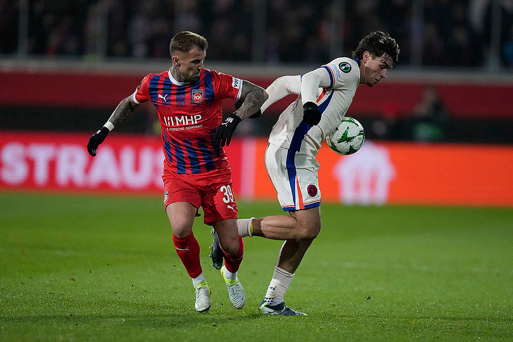 Europa Conference League Soccer FC Heidenheim and Chelsea football gallery_ Niklas Dorsch