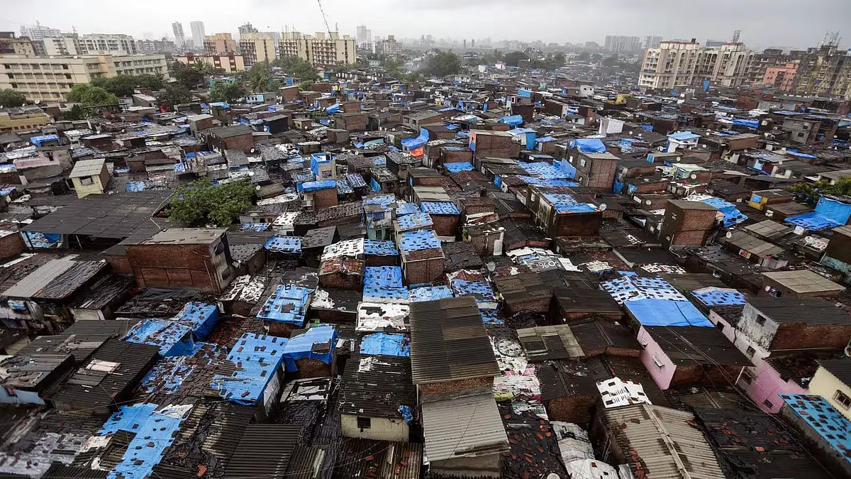 LG Approves Redevelopment Of Slum Areas Under ‘Jahan Jhuggi Wahin Makaan’ Scheme